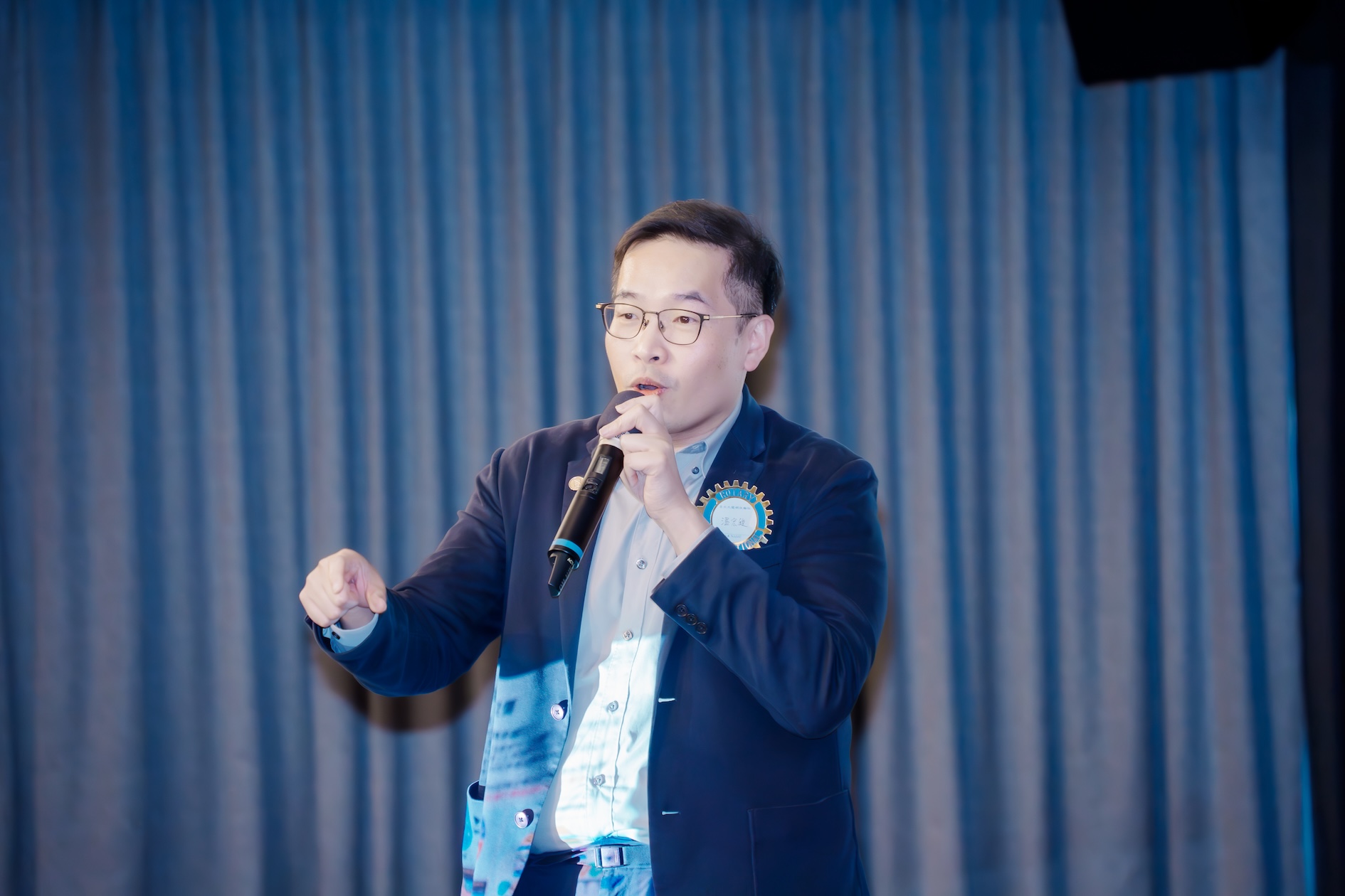 2026-2-4 第1158次例會邀請到海耶克科技(Hayek)共同創辦人溫宏駿 先生主講「穩定幣帶來的金融革命」