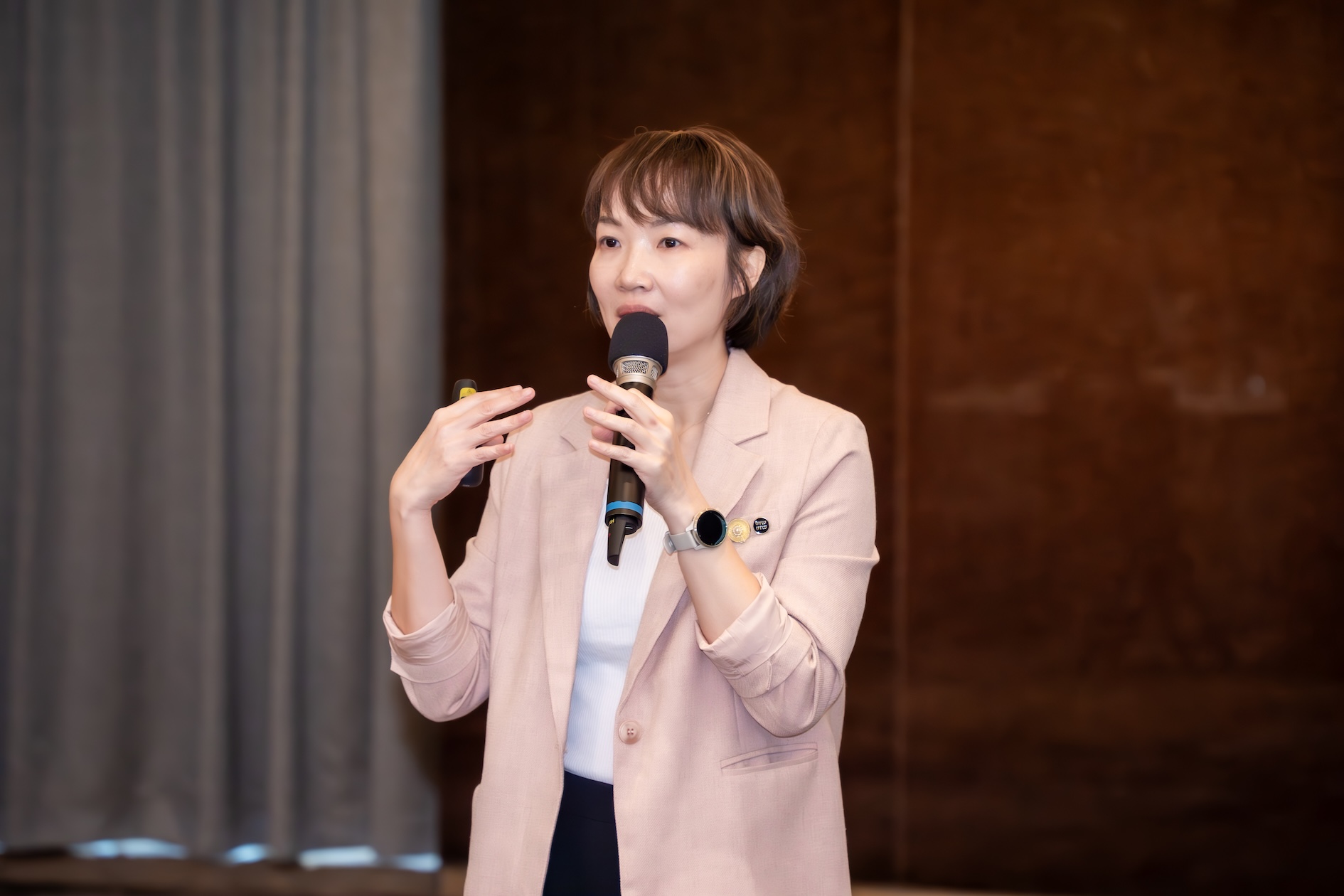 2026-3-18 第1162次例會邀請到中華經濟研究院第二研究所副所長羅時芳博士,專題演講 ”讓 AI 從電力殺手到淨零推手-解鎖 RE100・EV100・EP100 的智慧潛能”